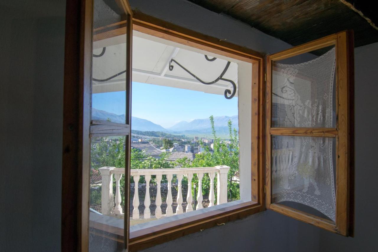 Guesthouse Mele Gjirokaster Exterior photo