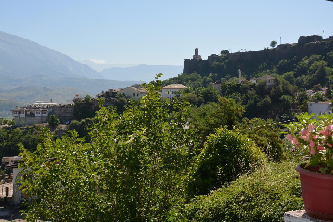 Guesthouse Mele Gjirokaster Exterior photo