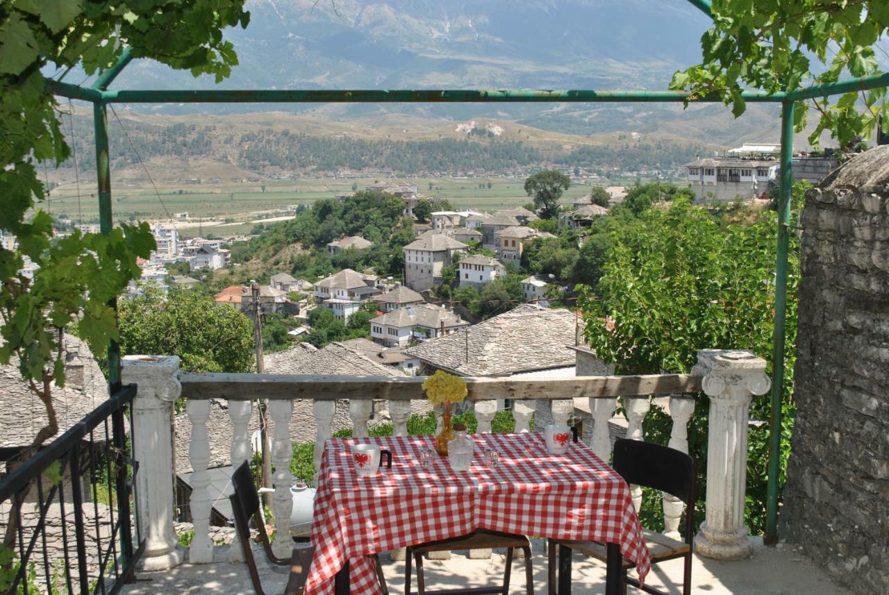 Guesthouse Mele Gjirokaster Exterior photo